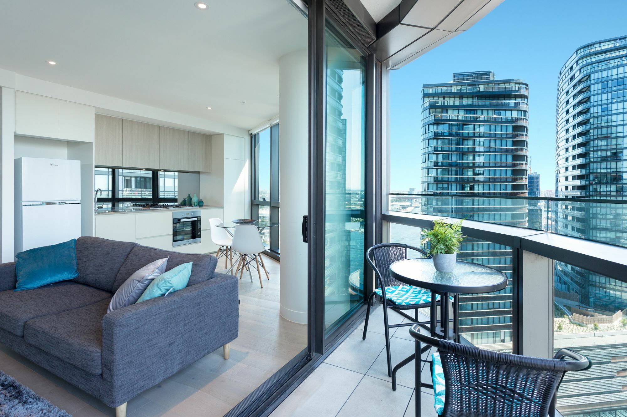 Wyndel Apartments - Riverside On Collins Melbourne City Exterior foto